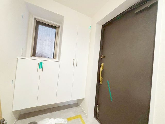 ���ԏ� ���ւɂ̓V���[�Y�{�b�N�X������̂Ō��ւ͂��������Y��ɕۂĂ܂��I�ғ��I�ɂȂ��Ă���̂ŁA���Ƒ��̃��C�t�X�^�C���ɍ��킹�ĕω��\�􂽂�������[���Ă�������o�������ł��i�B�e���F2025/12/13�j