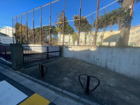 ���ӊ� ����旧������񏬊w�Z �k��2���B 160m