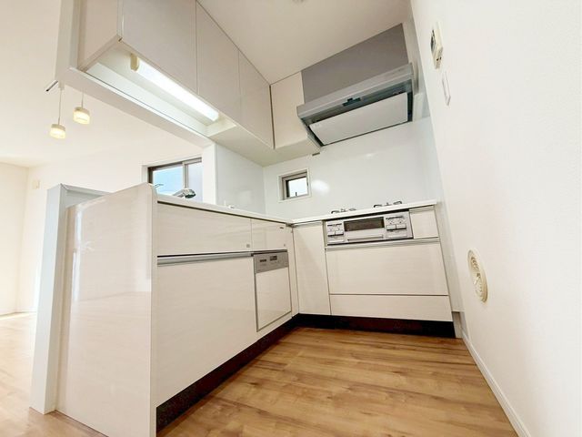 �L�b�`�� L�^�L�b�`���͍�ƃX�y�[�X���L�����A�V���N��R�����ւ̓������Z���̂������I�ł��I�����l�ł̍�Ƃ����₷���̂ł��q�l��p�[�g�i�[�̕��Ƃ��������ꏏ�Ɋy���߂܂���i�B�e���F2026.1.30�j