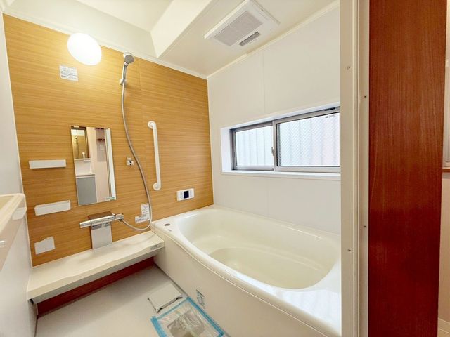 ���� �����������L�΂���L���Ń����b�N�X���ʂ�����1�؃T�C�Y�̃��j�b�g�o�X�͉Ƒ��ł̓��������₷���T�C�Y�ł��B�􂢏���L���̂ł��q�l�ƈꏏ�Ƀo�X�^�C�����y���߂܂���i�B�e���F2026.1.28�j