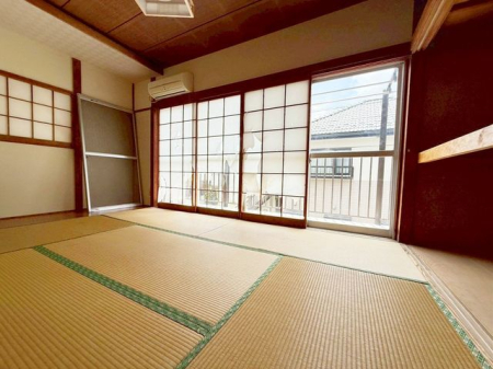 ���̑����� ��Q���͂��������ȍL���ŁA���[�͂�����܂��I���[�N�X�y�[�X���̃R�[�i�[����ꂽ��A�L������������Ƃ���̂ŁA�Ƌ�̔z�u�����R���݁����z�̋�Ԃ���ꂿ�Ⴂ�܂���