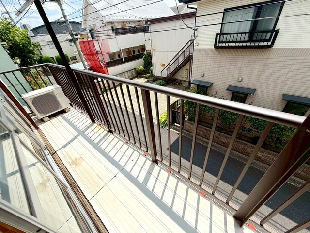 ���n�O�ώʐ^ �����Ղ���󕨂������郏�C�h�o���R�j�[�͎��p�I�Ȃ����łȂ��A�v�����^�[��u���ăK�[�f�j���O��ƒ�؉����y���ނ��Ƃ��ł������ɍʂ��������ԂƂ��Ă��g���܂���