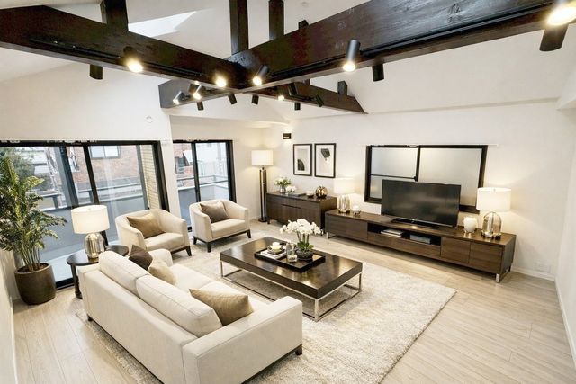 ���r���O ���邭���ꊴ�̂��郊�r���O�́A�i�`�������Ȉ�ۂł��B�ǂ�ȃC���e���A�Ƃ��������悭�A�I�Ԃ̂��y���݂ɂȂ�܂��ˁ�V���v���ȍ�肾����A�C���e���A�̔z�u�����R�Ɋy���߂܂��I�i�Ƌ��CG�ɂȂ�܂��j