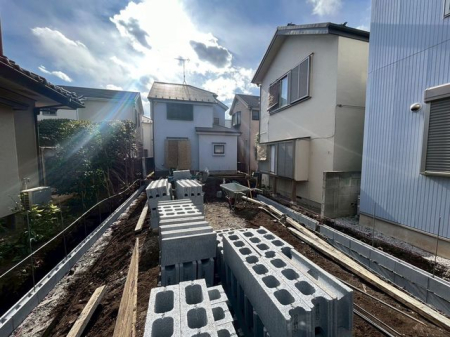 ���n�O�ώʐ^ ���z���ł����A�������z��ЂŌ��Ă�ꂽ�ʂ̌�����{�H��Ƃ��Ă��ē������Ē����܂��B������ɂ͌��鎖�̏o���Ȃ����������w�ł���^�C�~���O��d�l���������������Ē����܂��I�i�B�e���F2026.1.22�j