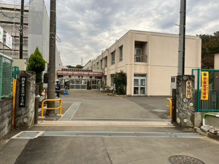 ���ӊ� �V���s����l���w�Z �k��11���B 850m