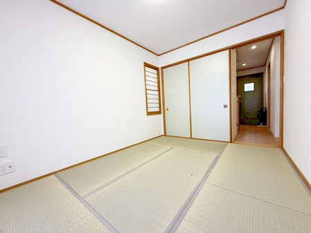 ���̑����� ��Q���͂��������ȍL���ŁA���[�͂��L�x�ł��I���[�N�X�y�[�X���̃R�[�i�[����ꂽ��A�L������������Ƃ���̂ŁA�Ƌ�̔z�u�����R���݁����z�̋�Ԃ���ꂿ�Ⴂ�܂���i�B�e���F2026.2.20�j