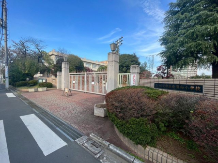 ���ӊ� �������܎s���k�Y�a���w�Z �k��3���B 250m