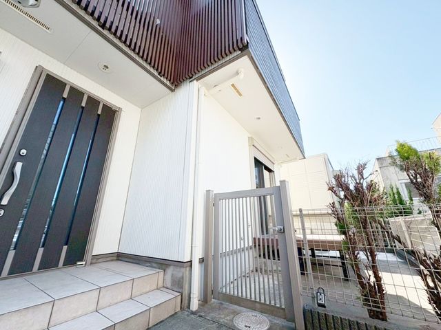 ���n�O�ώʐ^ ���ƒn�̕����́A�ʂ肩�班�����܂��Ă��镪�A�Â��ŗ�����������炵���ł���̂������􏭂��u�B��Ɗ��v�̂����炵�������܂��I�l�ڂ��C�ɂ����A�Â��ɕ�炵�������ɂ҂�����ł��I�I�i�B�e���F2026.2�j