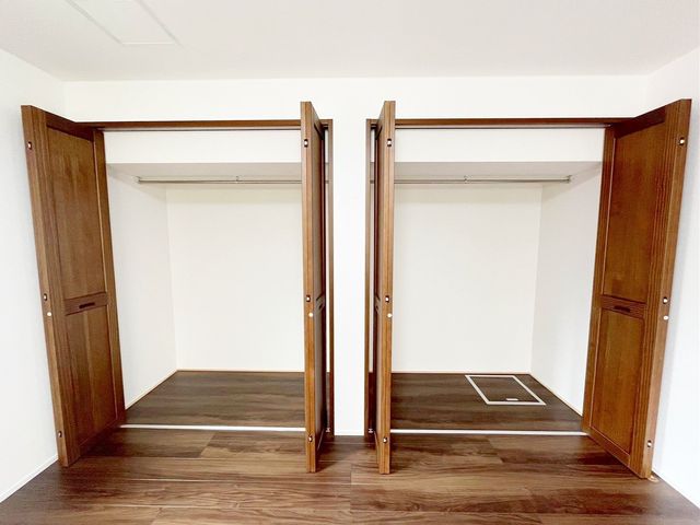 ���[ ���[