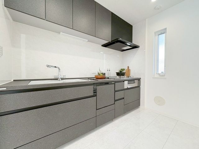 �L�b�`�� �g���₷���Ɨ��L�b�`���􂨗��������Ă���Ƃ��ɂ��q�l�������Ă��Ȃ��悤�ɃK�[�h�����₷���A���������q���܂̂��邲�ƒ�ɐl�C�ł��I�J�b�v�{�[�h�͂��D���Ȃ��̂�u���Ă��������܂��I