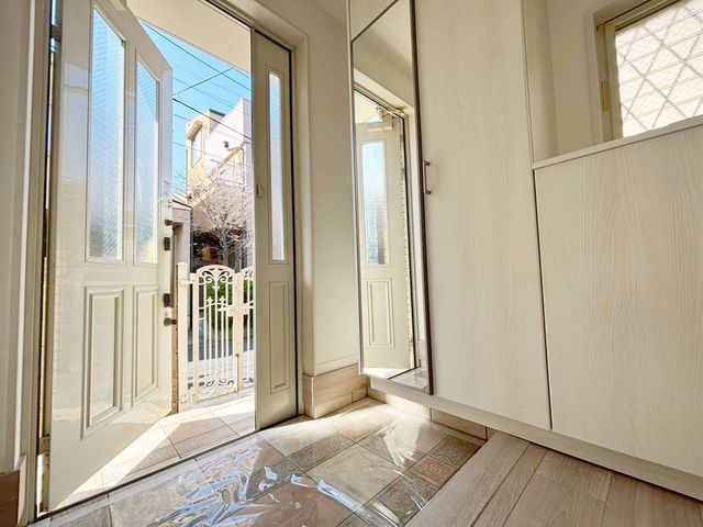 ���� ���ւɂ̓V���[�Y�{�b�N�X������̂Ō��ւ͂��������Y��ɕۂĂ܂��I�ғ��I�ɂȂ��Ă���̂ŁA���Ƒ��̃��C�t�X�^�C���ɍ��킹�ĕω��\�􂽂�������[���Ă�������o�������ł��i�B�e���F2026.3.11�j