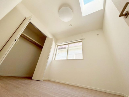 �q������ �V��������J���I�ȕ��͋C�̋����ł������邢�����͋��S�n���ǂ��ł��I�i�B�e���F2026.3.11�j