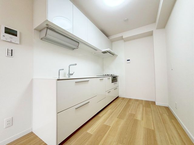 �L�b�`�� �J���I�ȃL�b�`���́A���r���O�S�̂����n������S���̂���݌v�I���������Ƒ��Ƃ̃R�~���j�P�[�V�������Ƃ�āA�����Ȃ��q�l�̂��邲�ƒ�ɂ����ꂵ���|�C���g��i�B�e���F2026.3.19�j