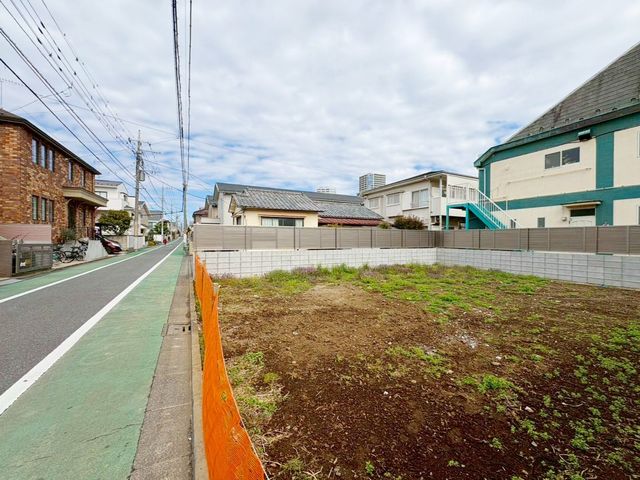 ���n�y�n�ʐ^ �O�ʓ��H�͖�5.3������A�Ԃ̏o������X���[�Y�ł��I�傫���Ԃ��y�X���S���Ē��Ԃł����Ƃ�̂��铹���ŁA�ו��̐ς݉��낵�◈�q���̑Ή����y�X������̏o����ɃX�g���X�������܂���I�i�B�e��2026.3�j