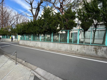 ���ӊ� �����旧���c���w�Z �k��7���B 490m