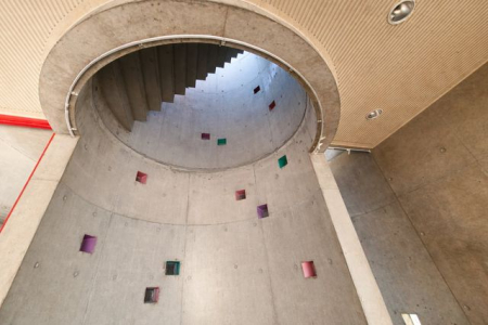 ���r���O ���������ے��I�ł��B