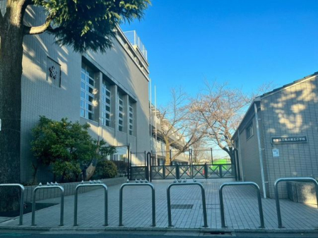 ���ӊ� �����旧�����܏��w�Z �k��11���B 850m