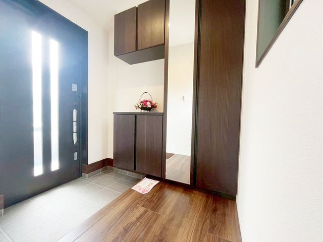 ���� ����