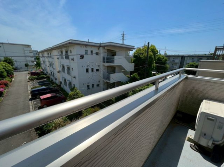 �o���R�j�[ �����Ղ���󕨂������郏�C�h�o���R�j�[�͎��p�I�Ȃ����łȂ��A�v�����^�[��u���ăK�[�f�j���O��ƒ�؉����y���ނ��Ƃ��ł������ɍʂ��������ԂƂ��Ă��g���܂���i�B�e���F2026.5.2�j