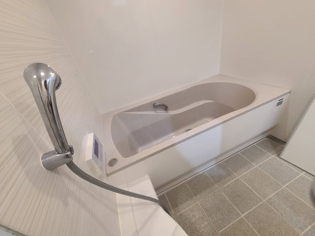 �g�C�� �g���₷�����j�b�g�o�X�B�����̂����������₷���^�C�v�ł��B