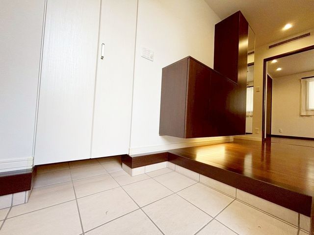 �Q�� ���ւɂ͂����Ղ���[�ł���V���[�Y�C���N���[�N������܂��I�C�����łȂ��A�x�r�[�J�[��A�E�g�h�A�p�i�A�S���t�o�b�O�Ȃǂ���������Ǝ��[�ł��܂���i�B�e���F2026.5.29�j
