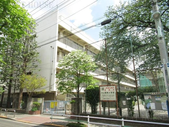 ���ӊ� ������s�����쏬�w�Z �k��4���B 250m