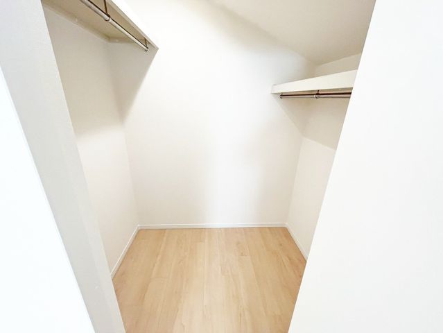 ���[ ���[�͂�����WIC�B���s��������ߗވȊO�ɂ��L�����[�P�[�X��G�߉Ɠd�����܂Ƃ߂Ď��[�ł��܂��I�Ƒ����s�̐g�x�x��ߑւ��Ȃǂ����₷�����̖��͂�1�ł���i�B�e���F2026.9.14�j